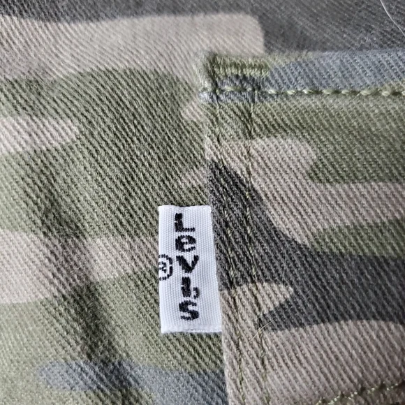 LEVI'S camo skinny Jeans - Picture 16 of 16